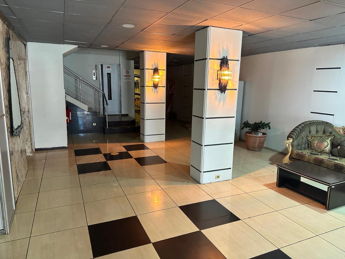 Grand Clover Otel Adana Bagian luar foto