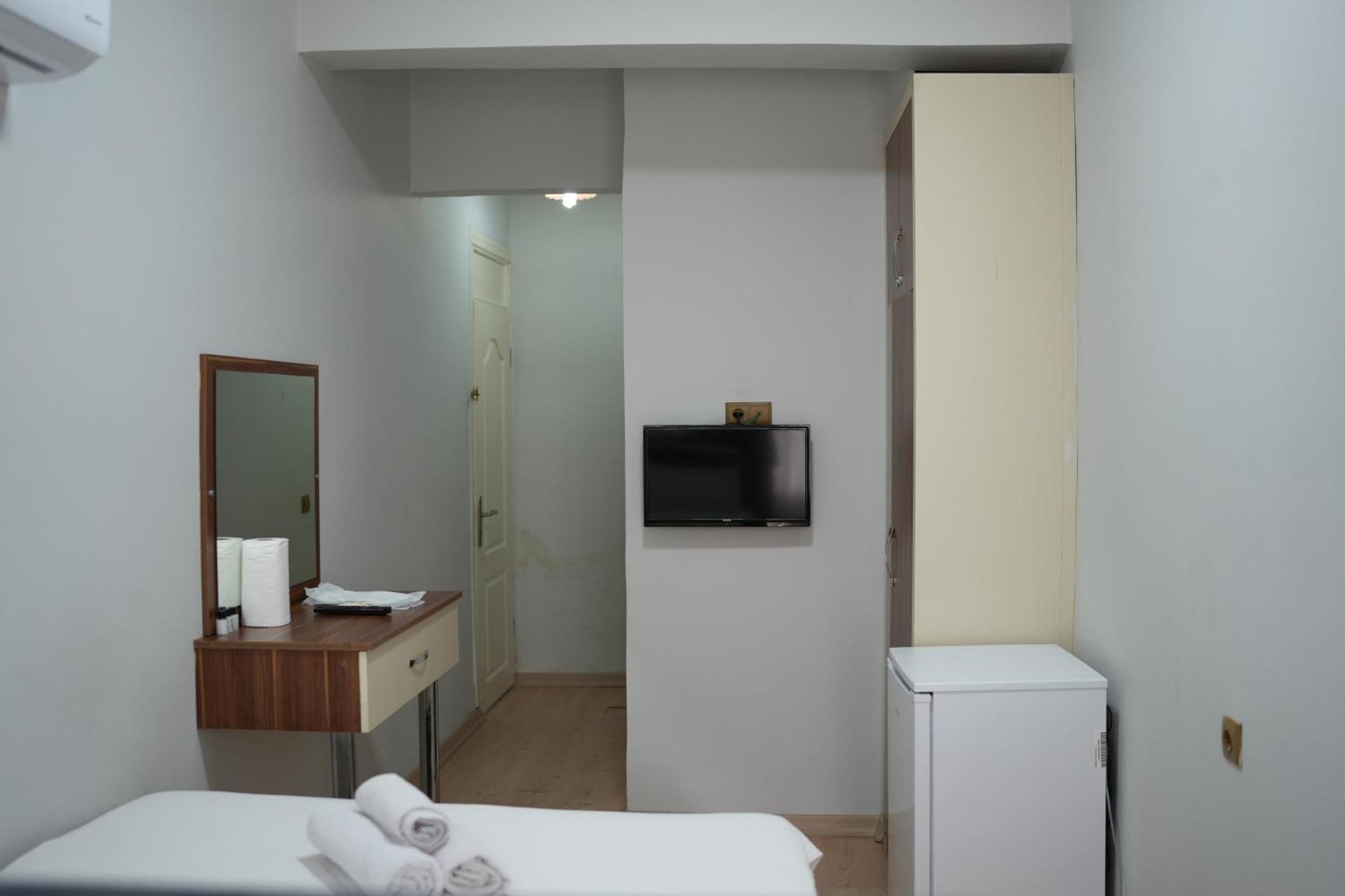 Grand Clover Otel Adana Bagian luar foto